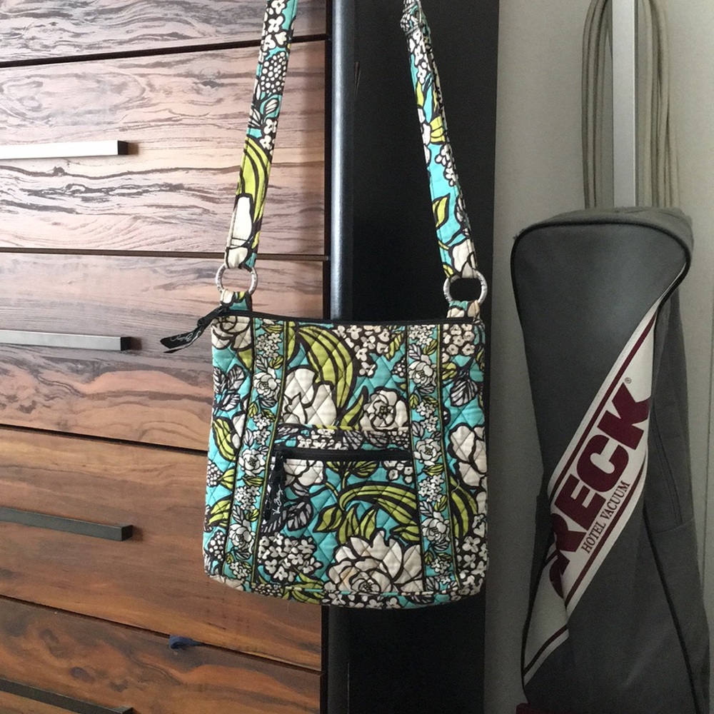 Vera Bradley crossbody bag